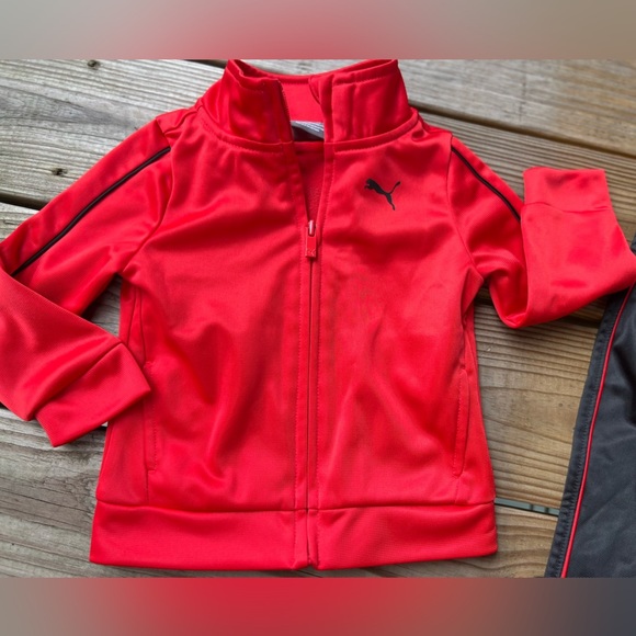 Infant baby toddler 12M Puma Kids Red and Black Tracksuit set - Picture 3 of 5